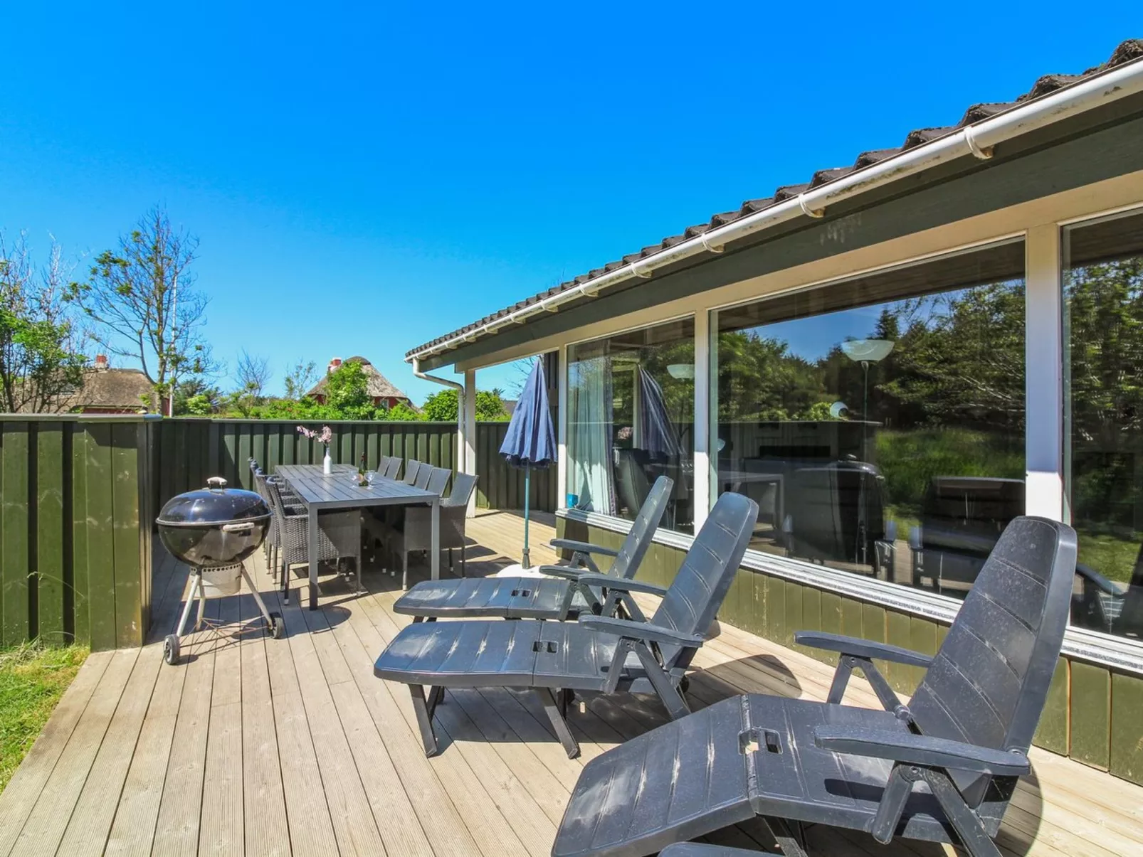 "Aponi" - 400m from the sea-Buiten