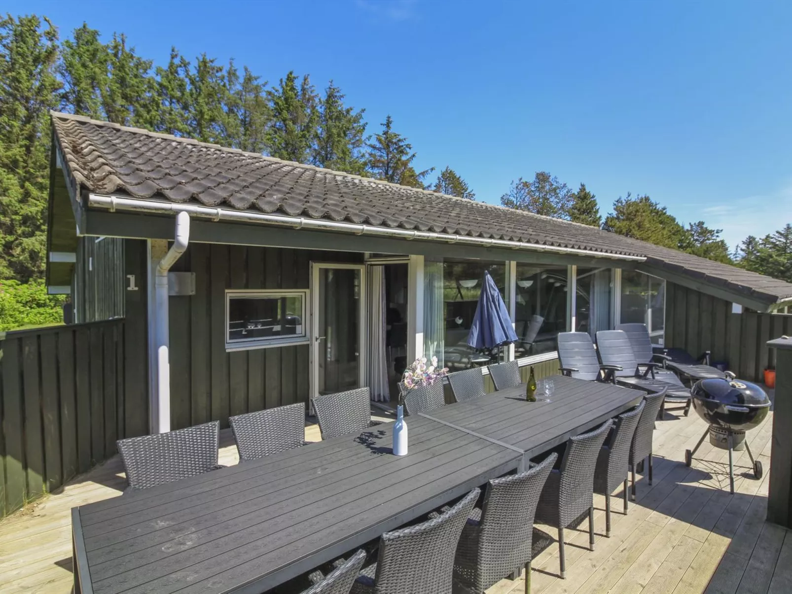 "Aponi" - 400m from the sea-Buiten