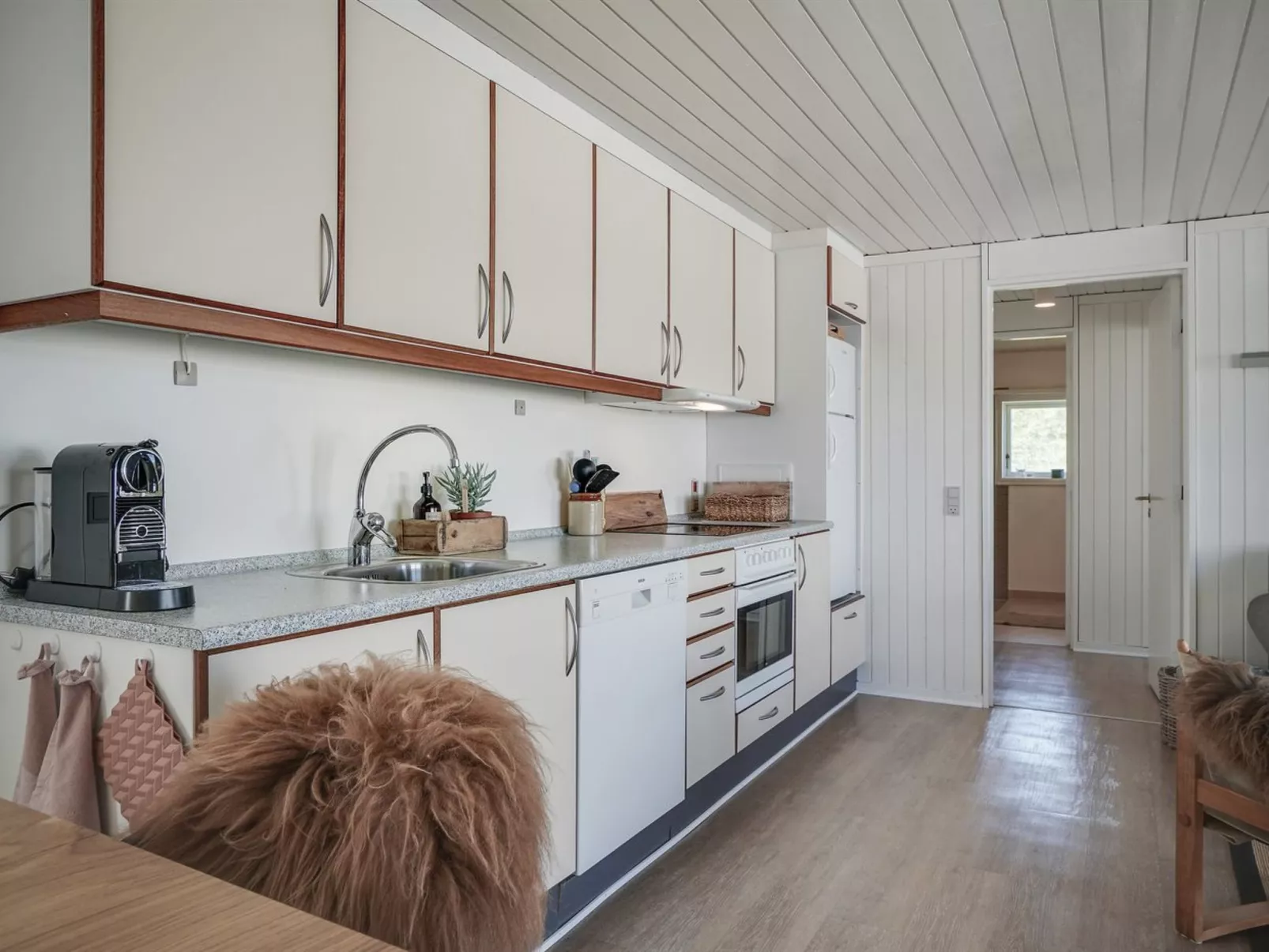 "Ingomar" - 300m from the sea-Binnen