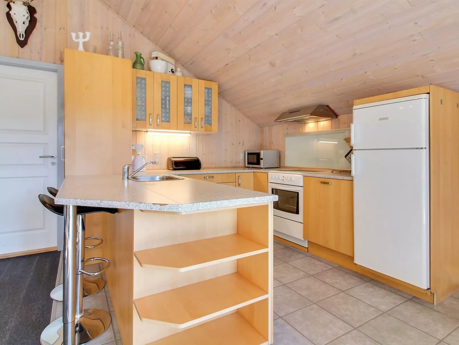 "Sanelma" - 900m from the sea-Binnen