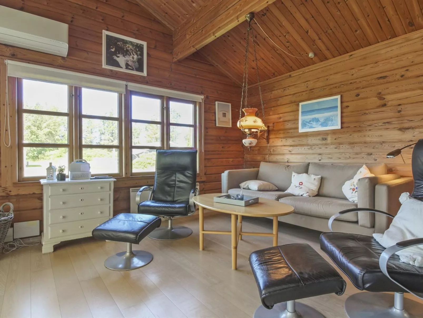 "Awarth" - 500m from the sea-Binnen