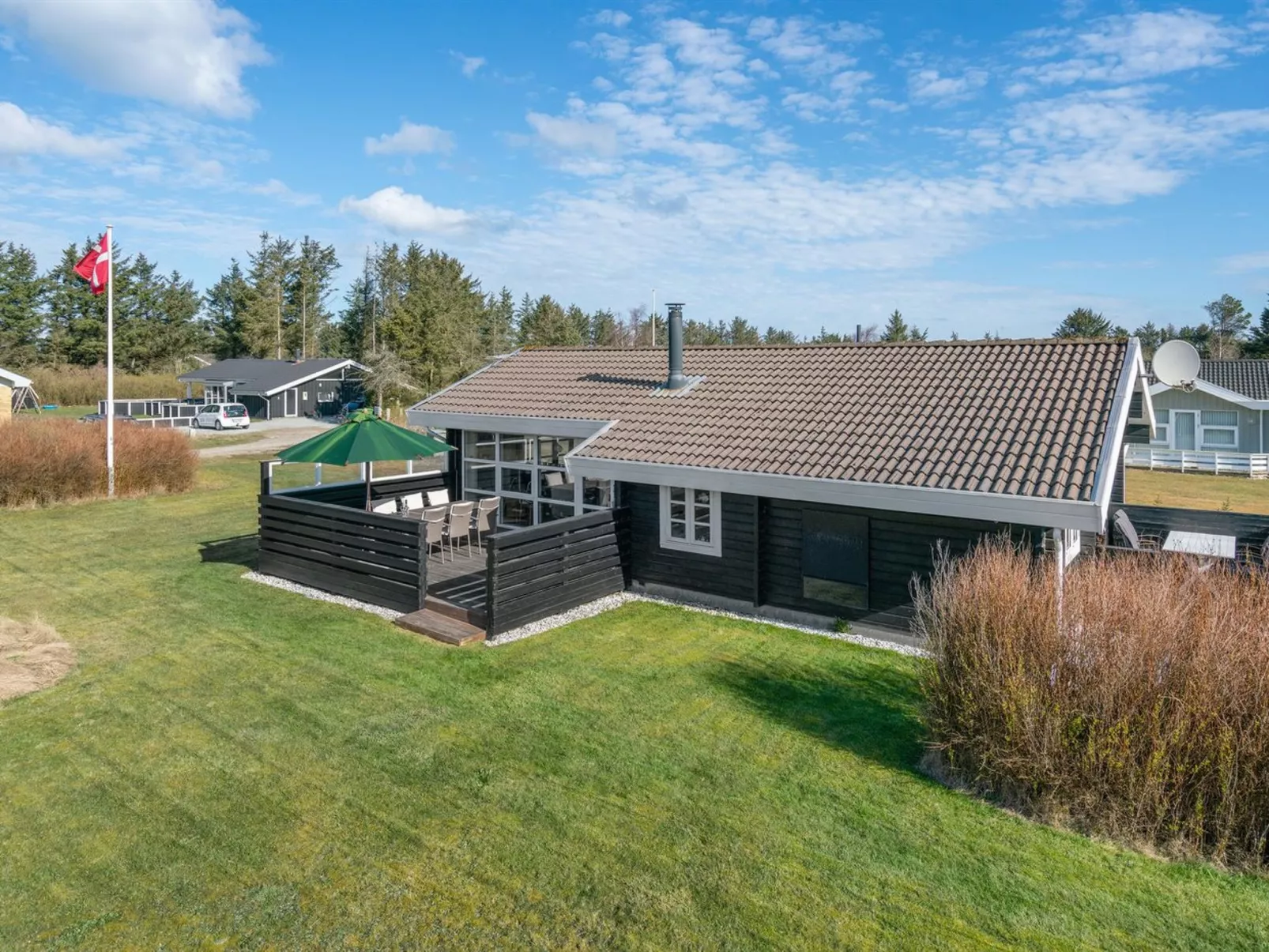 "Awarth" - 500m from the sea-Buiten
