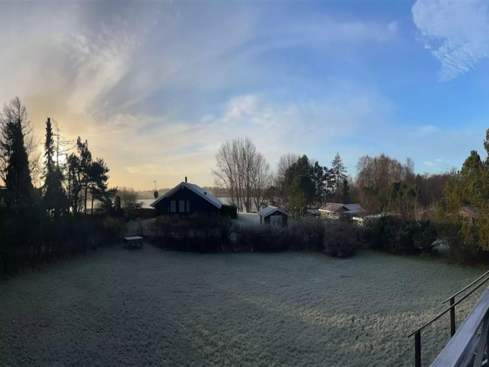 "Frithgæst" - 100m to the inlet-Buiten