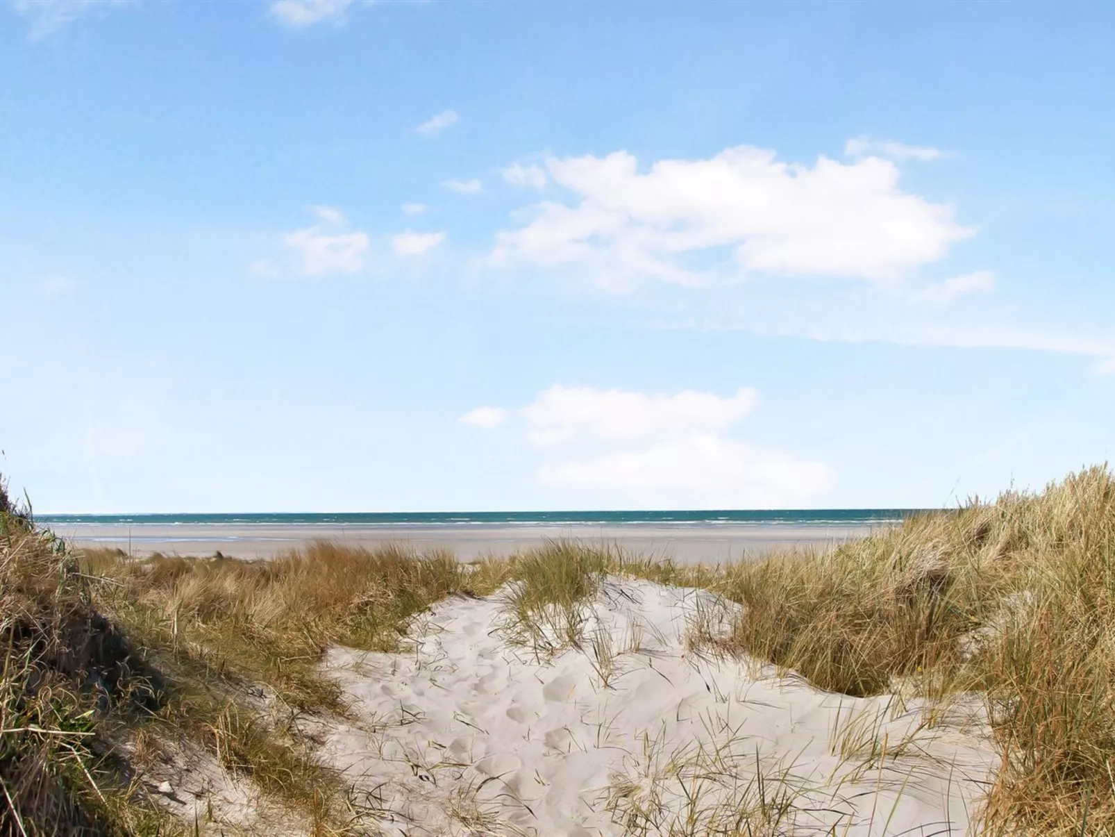 "Matta" - 800m from the sea-Binnen