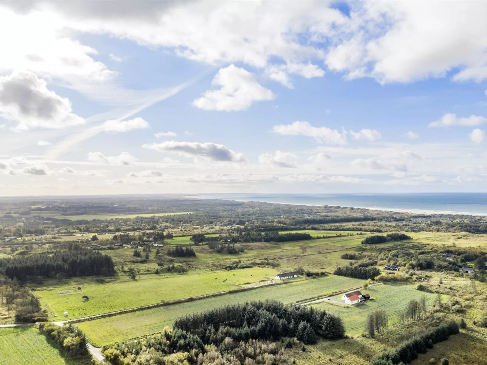 "Annemie" - 1.8km from the sea-Binnen