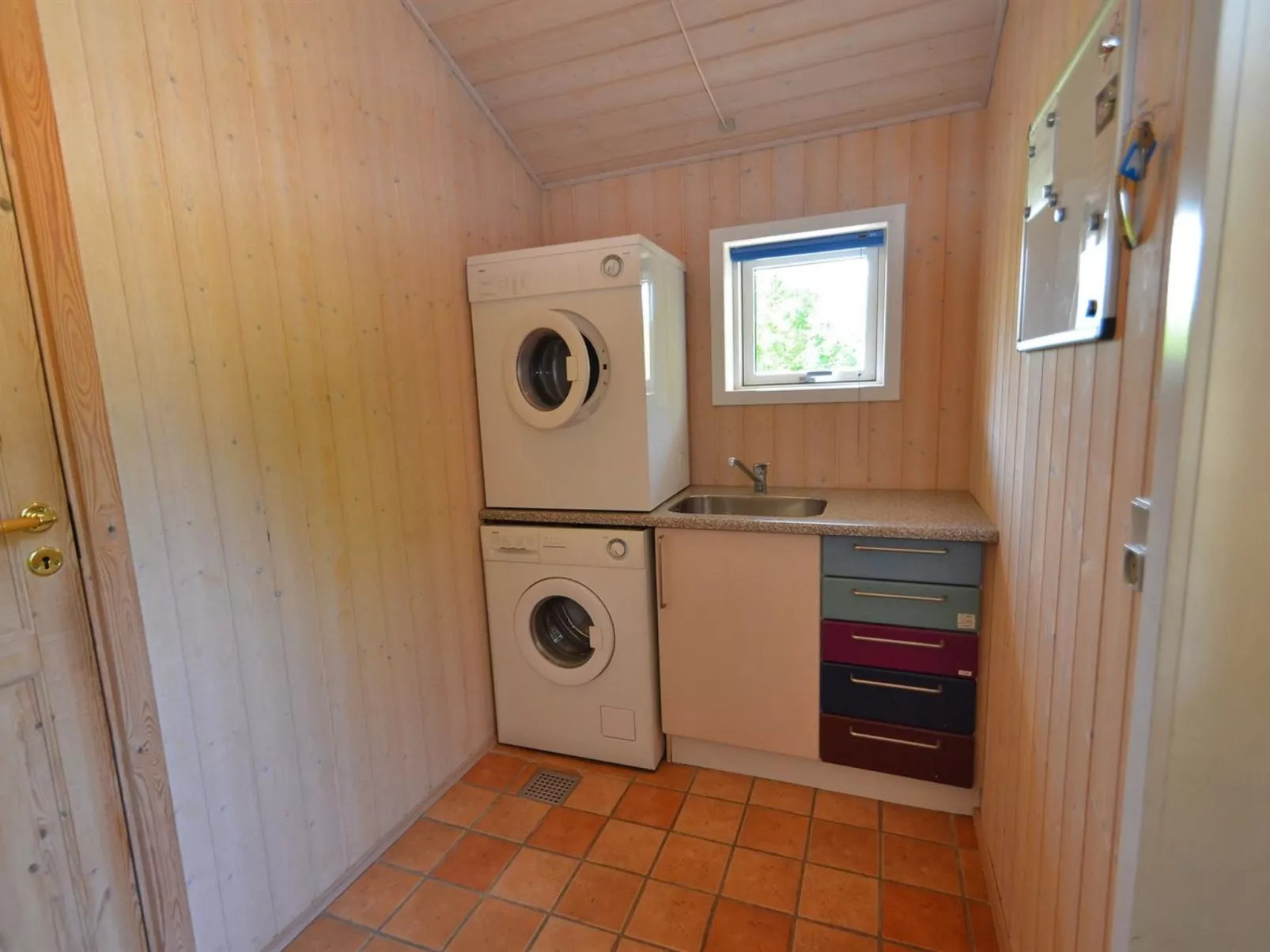 "Salla" - 1.2km from the sea-Binnen