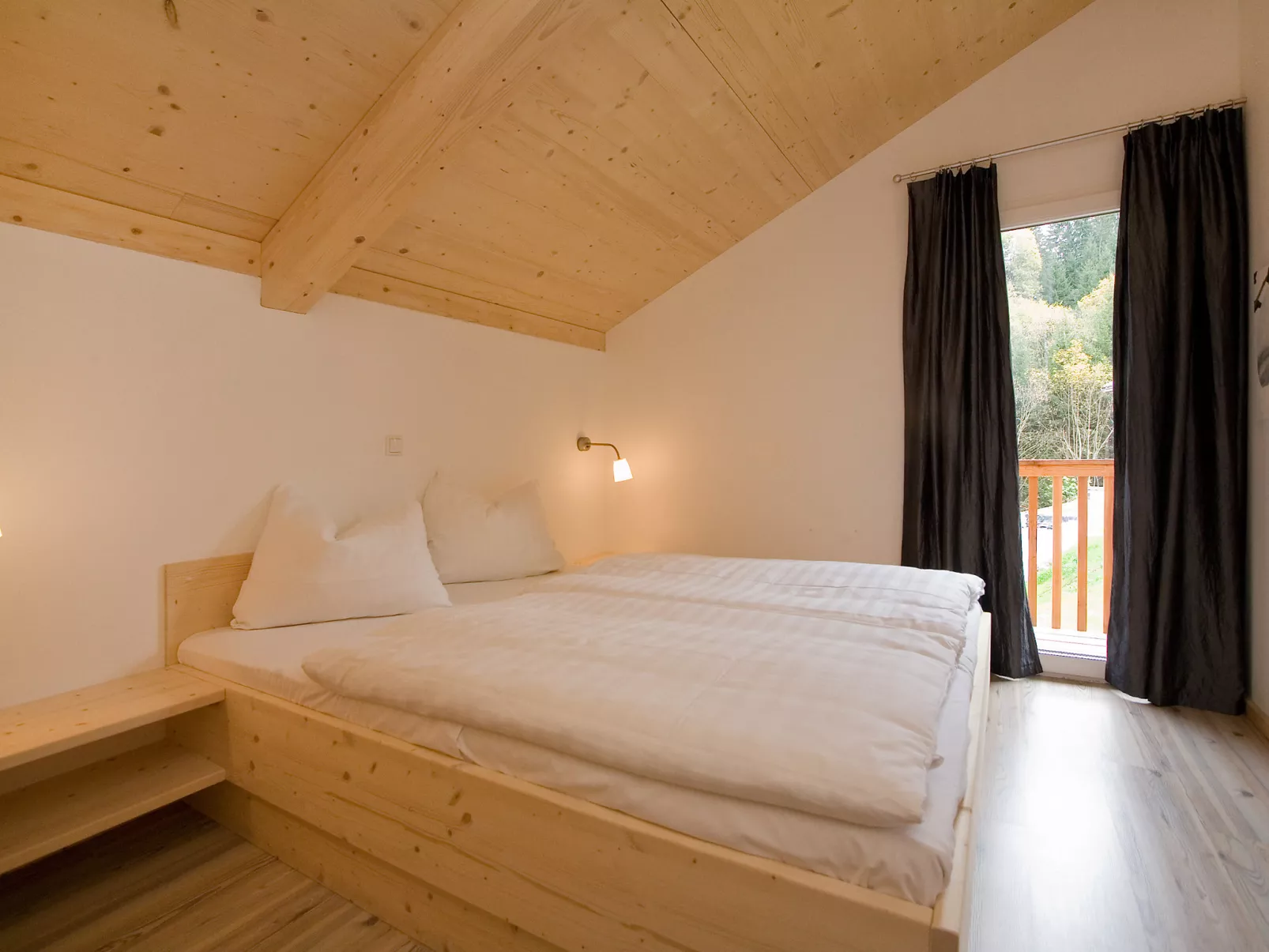 Alpenrose/ mit 3 Schlafzimmer-Binnen