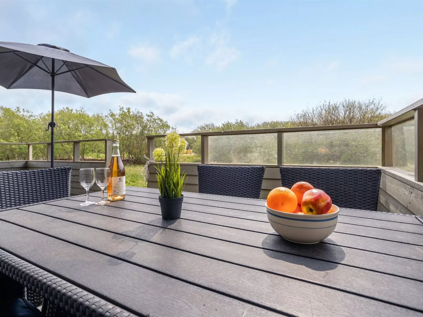 "Arona" - 1.5km from the sea-Buiten