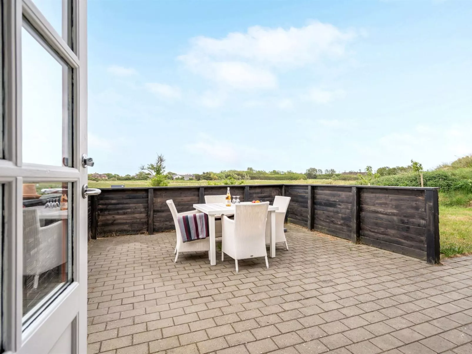 "Agot" - 3.3km from the sea-Buiten
