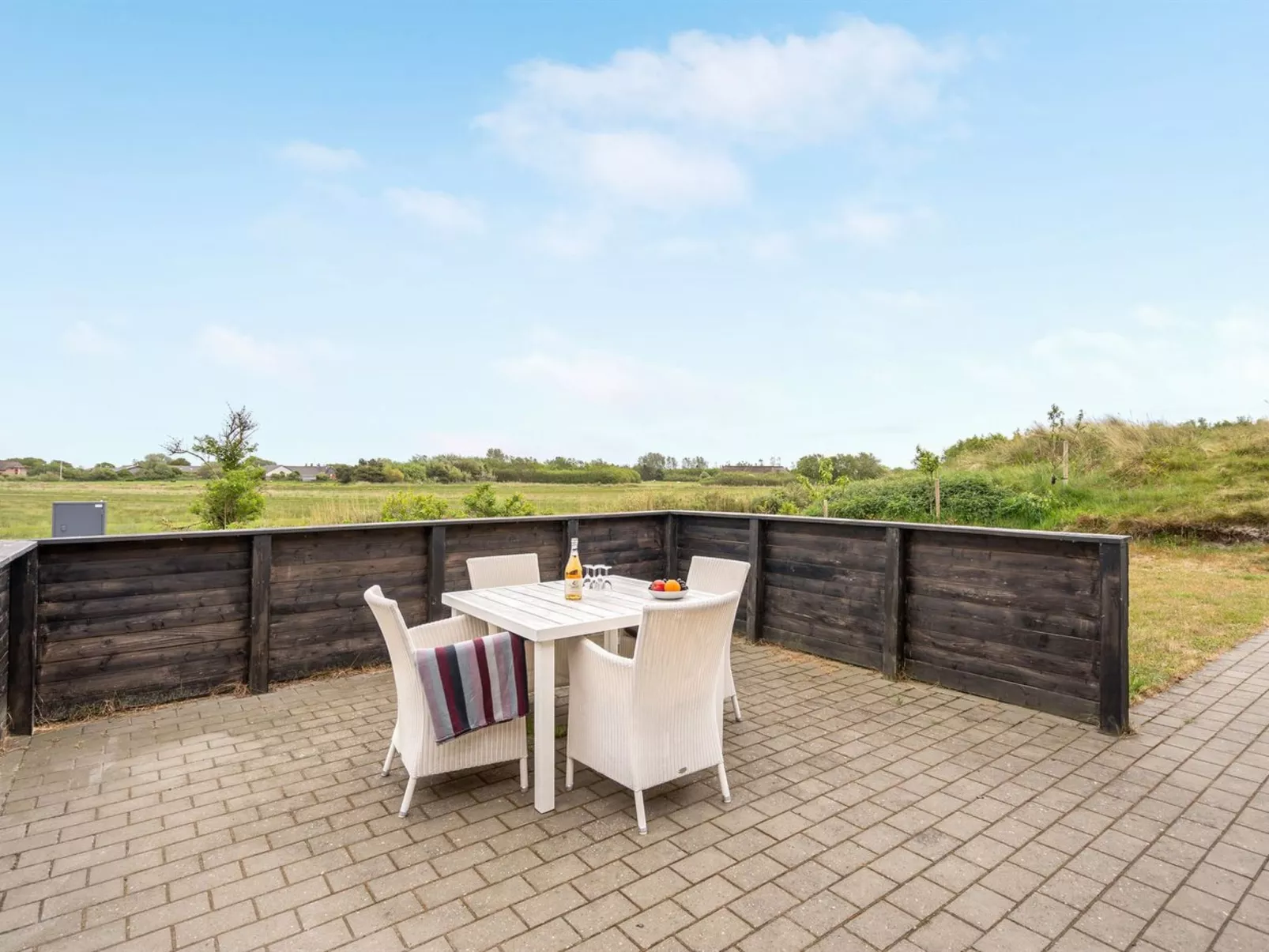 "Agot" - 3.3km from the sea-Buiten