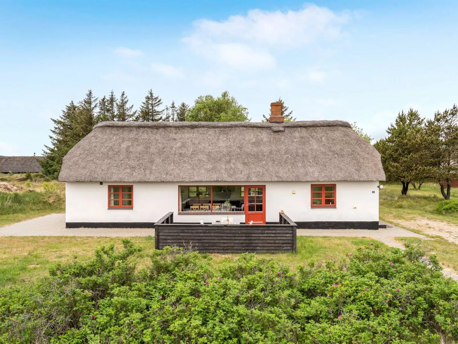 "Agot" - 3.3km from the sea-Buiten