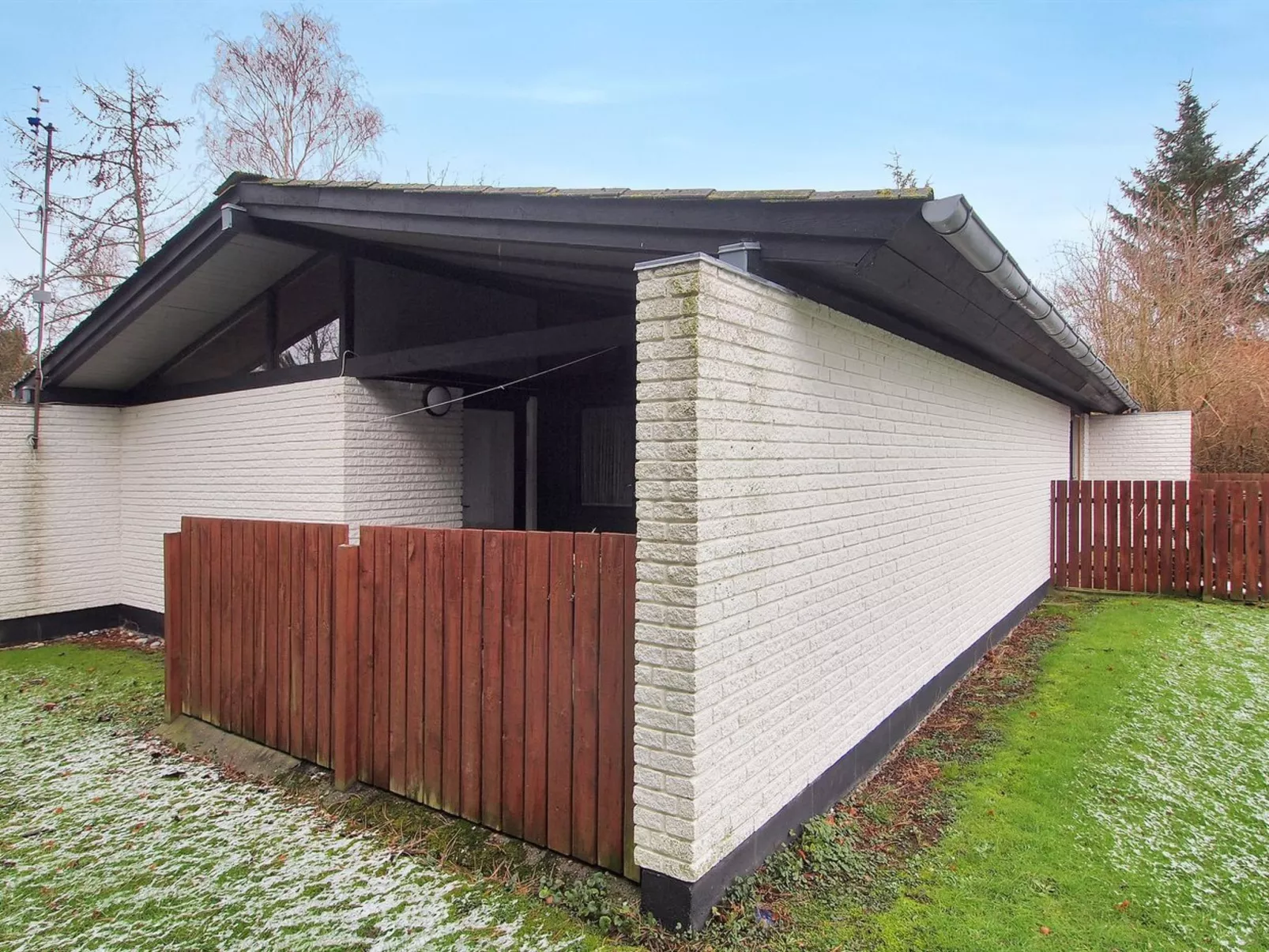 "Tjara" - 600m from the sea-Buiten