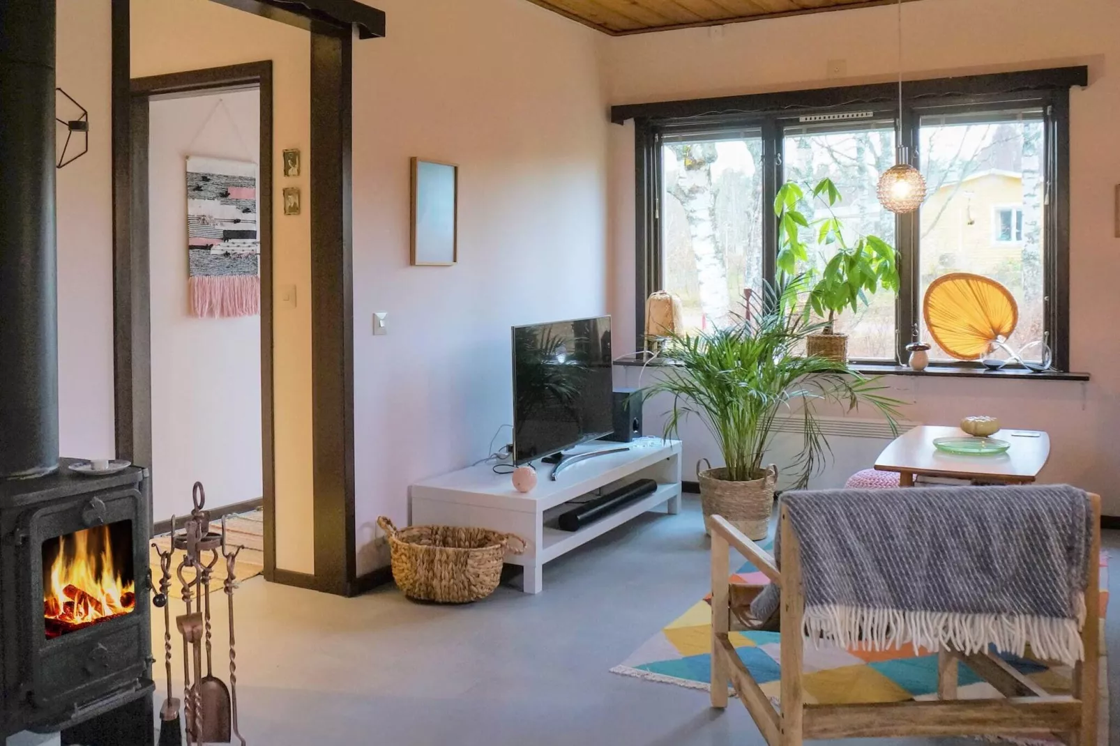 Charmante zomerhut met sauna-By Traum-Binnen