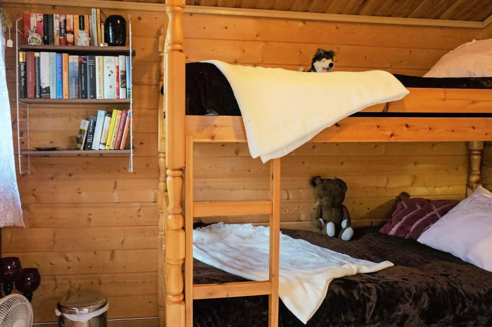 Charmante zomerhut met sauna-By Traum-Binnen