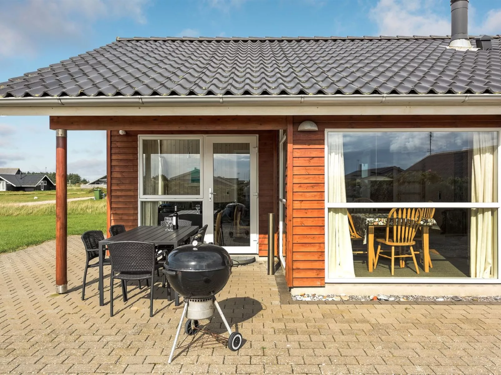 "Cristine" - 400m from the sea-Binnen