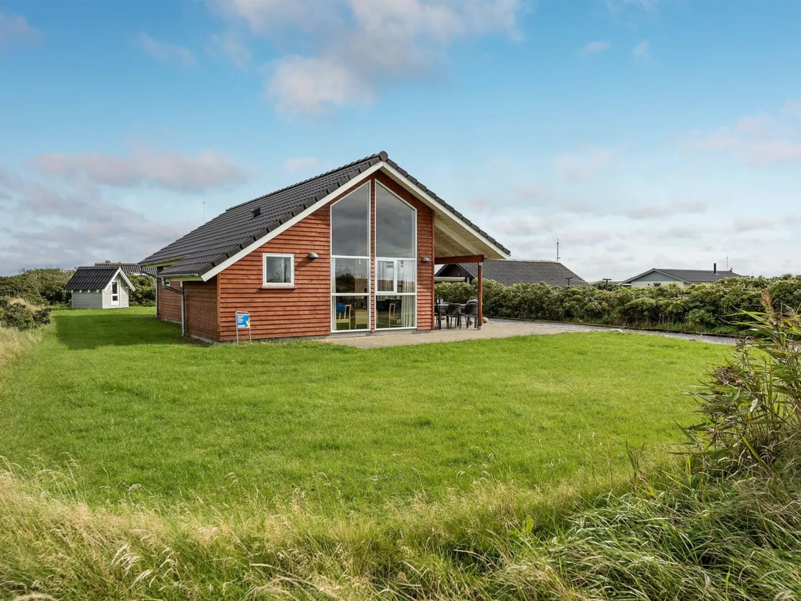 "Cristine" - 400m from the sea-Buiten
