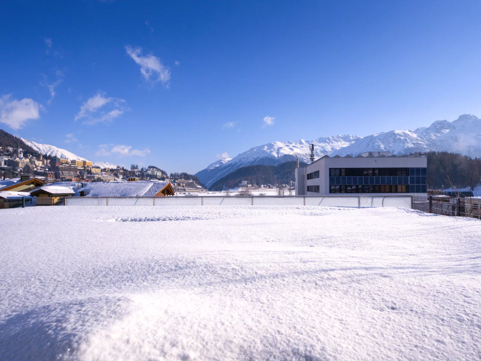 Chesa Piz Mezdi - St. Moritz-Buiten