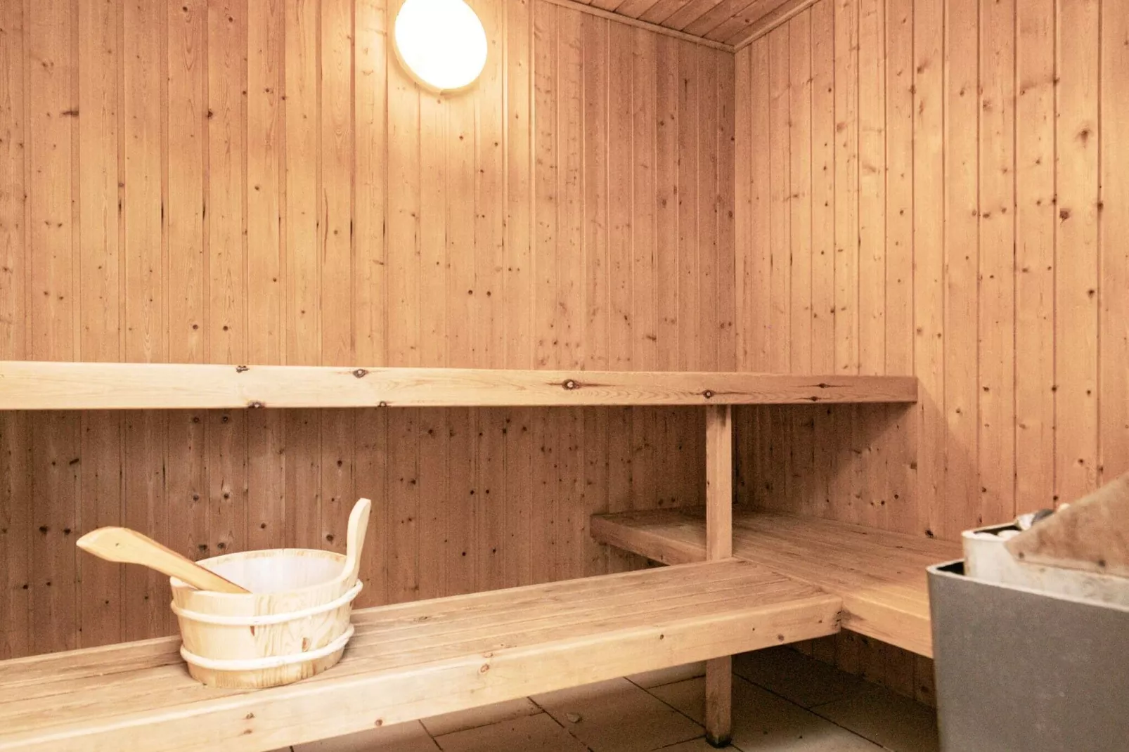 14 persoons vakantie huis in Saltum-Sauna