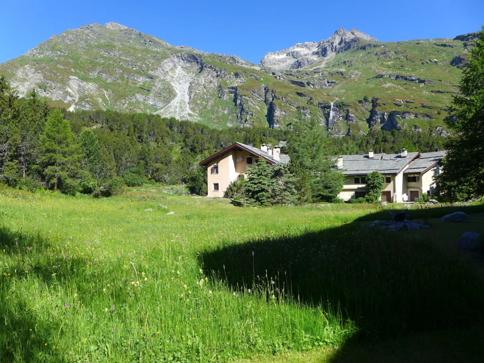 Casa La Planüra-Buiten