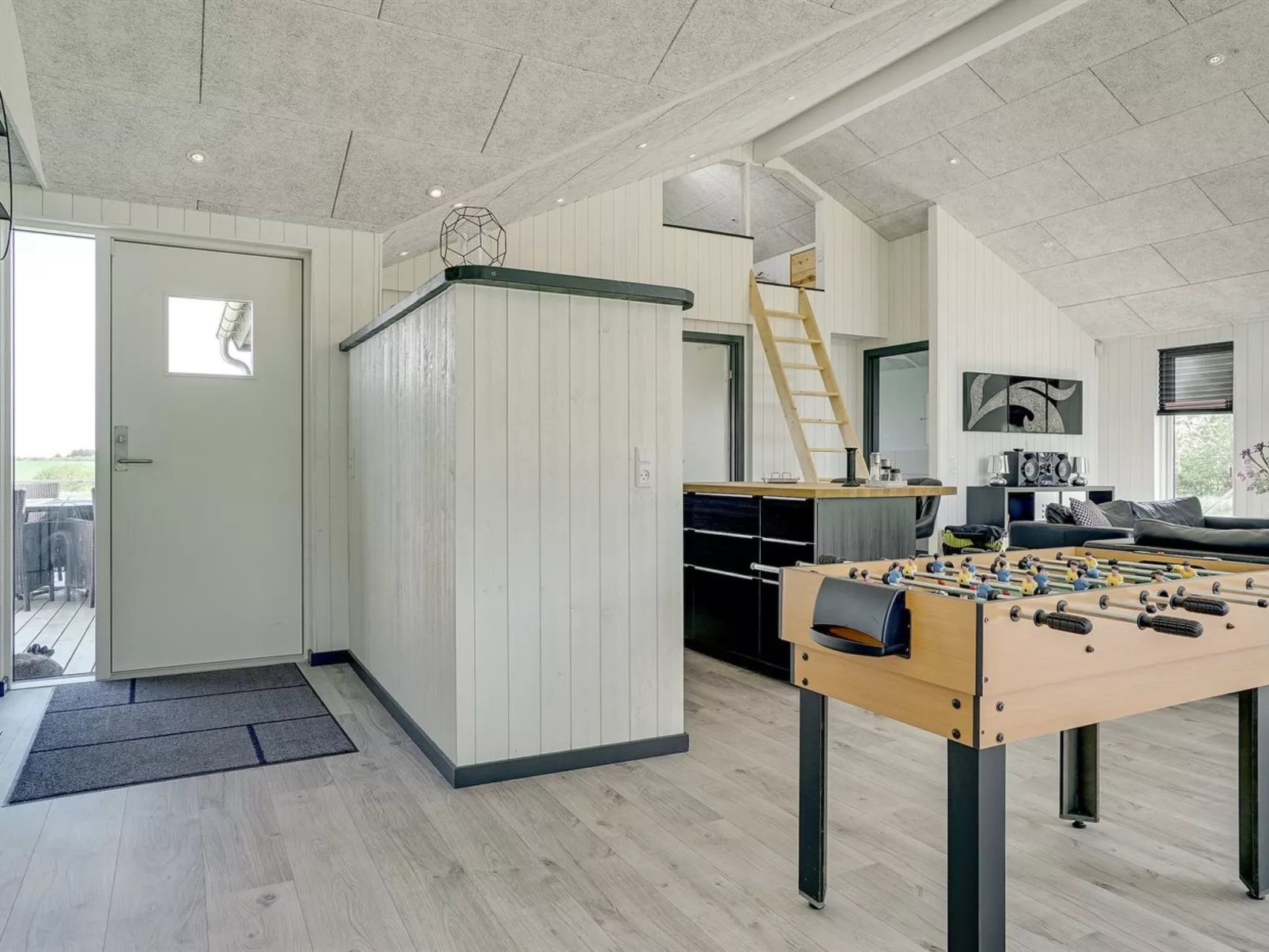 "Aldina" - 1.5km from the sea-Binnen