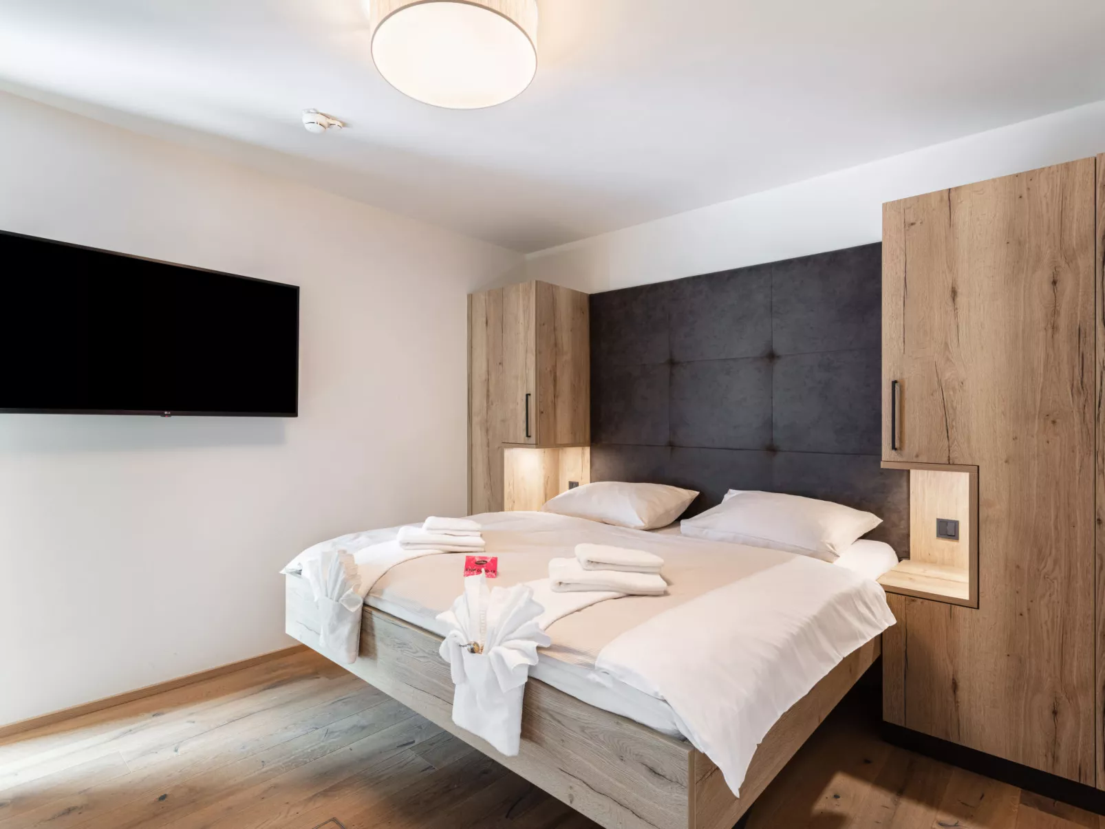 Emma Deluxe Aparthotel-Binnen