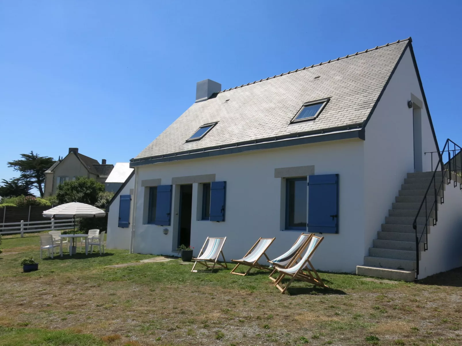 La Lousse-Buiten