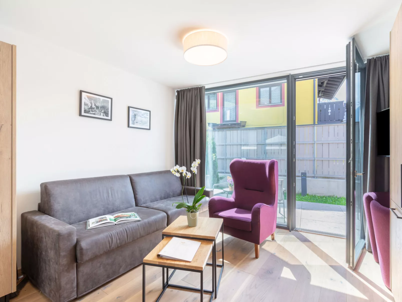 Emma Deluxe Aparthotel-Binnen