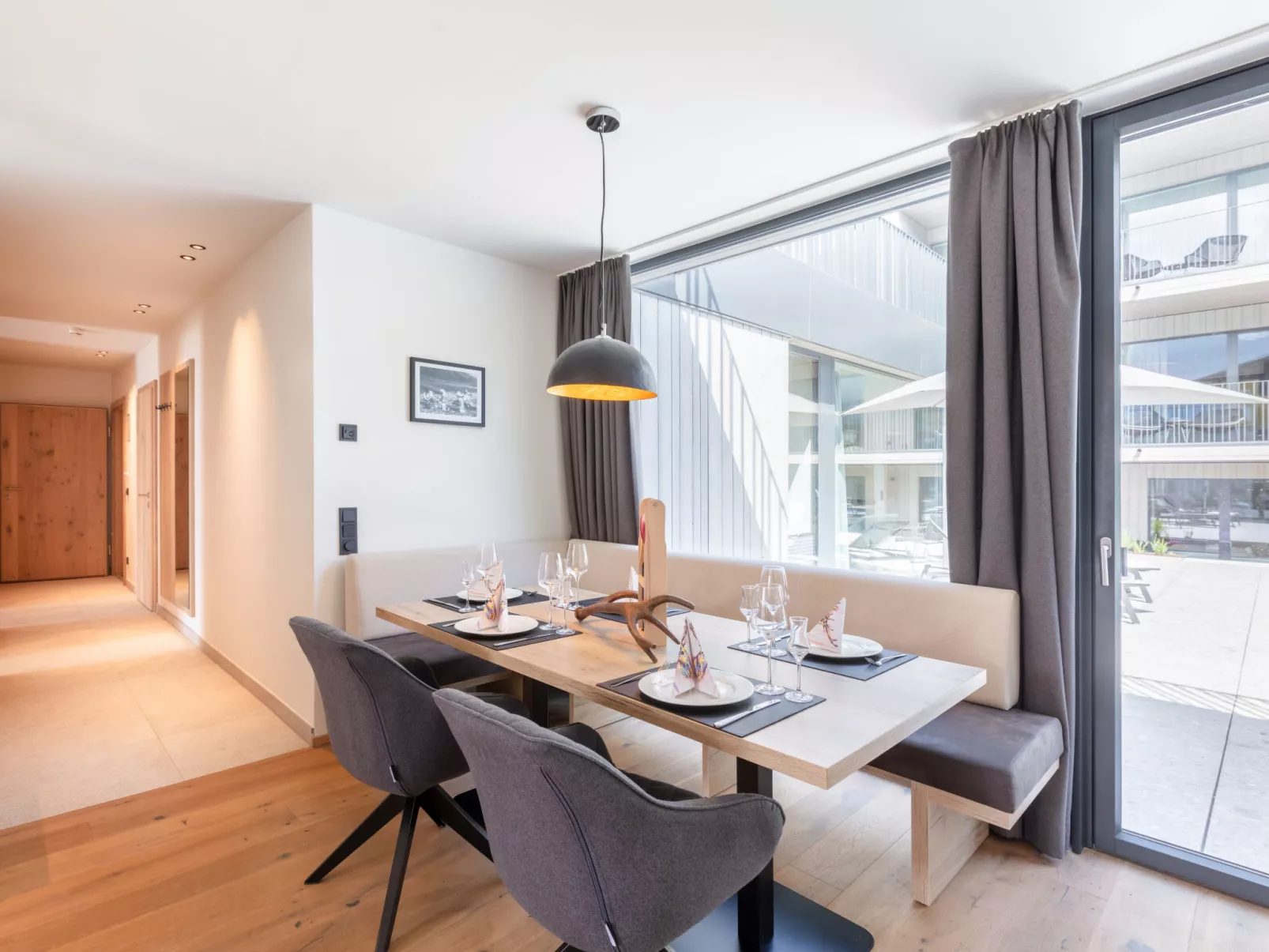 Emma Deluxe Aparthotel-Binnen