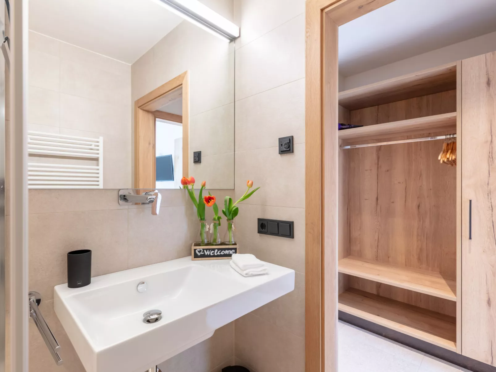 Emma Deluxe Aparthotel-Binnen