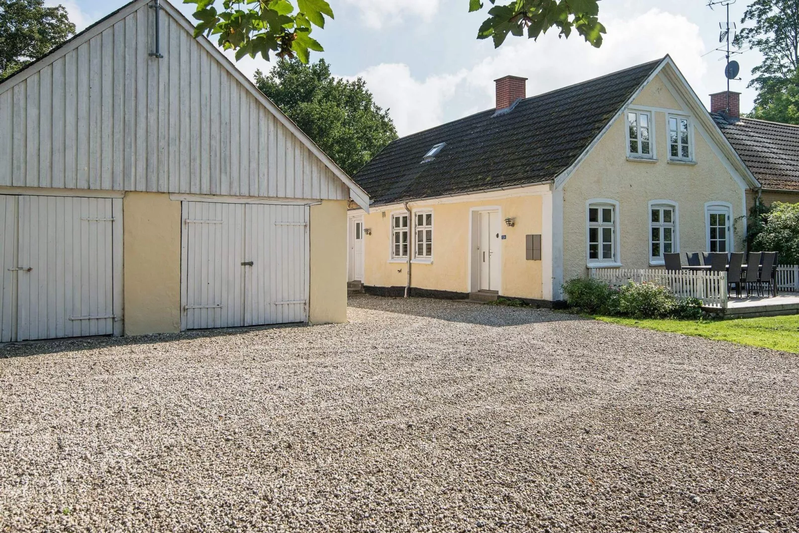 10 persoons vakantie huis in Kolind-Uitzicht
