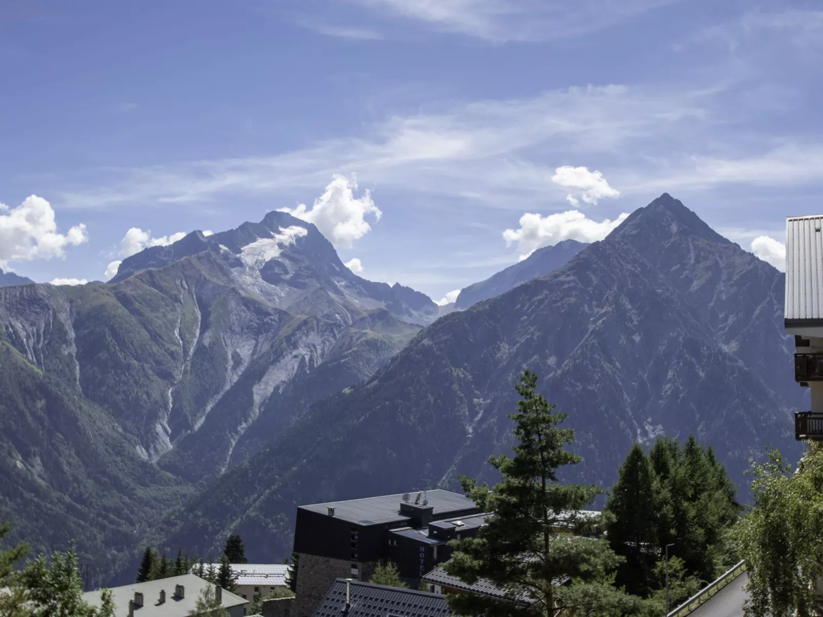 Chalets du Soleil-Buiten
