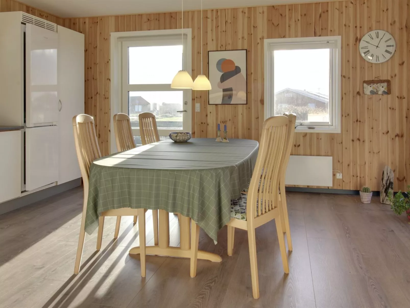 "Viveka" - 500m from the sea-Binnen