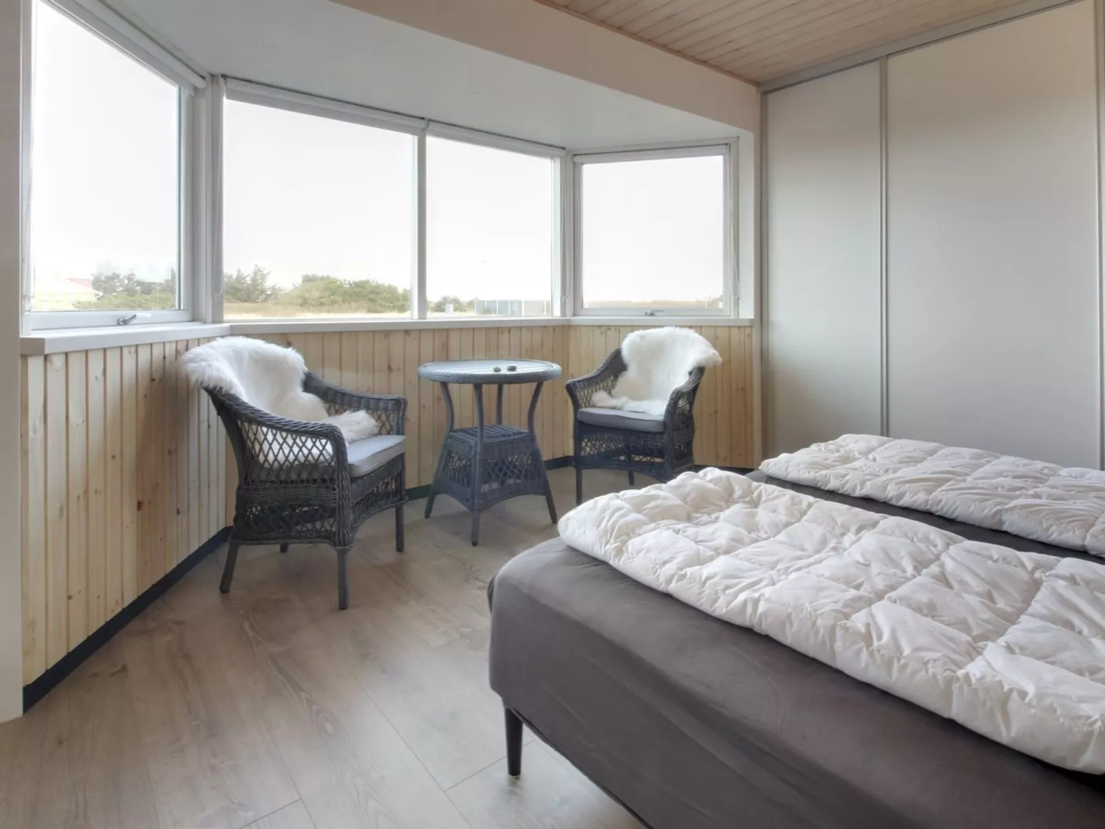"Viveka" - 500m from the sea-Binnen