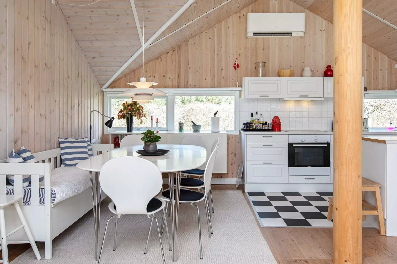10 persoons vakantie huis in Stege-Binnen