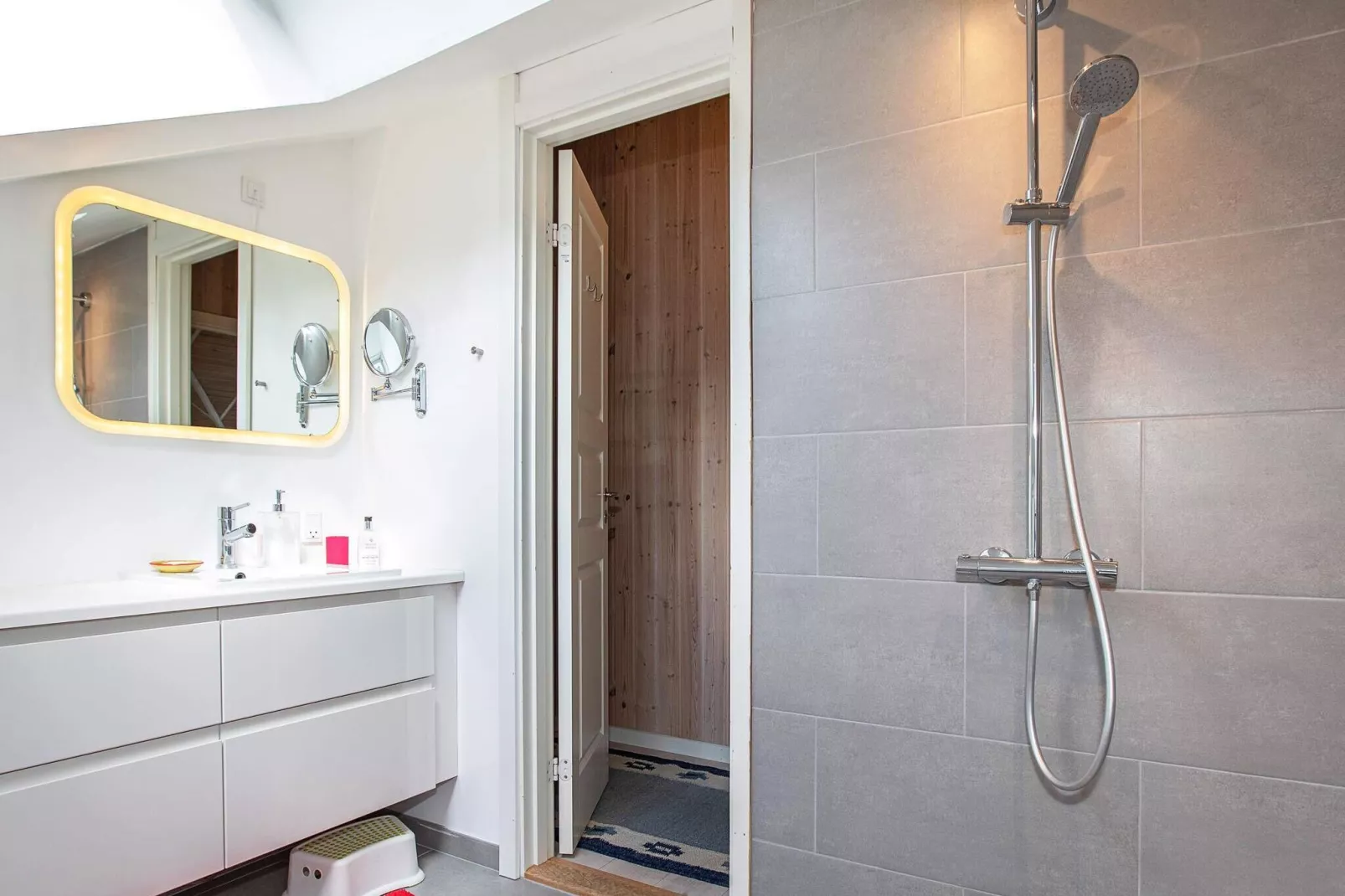 10 persoons vakantie huis in Stege-Binnen