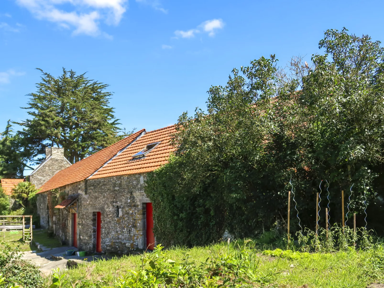 La Part des Anges-Buiten