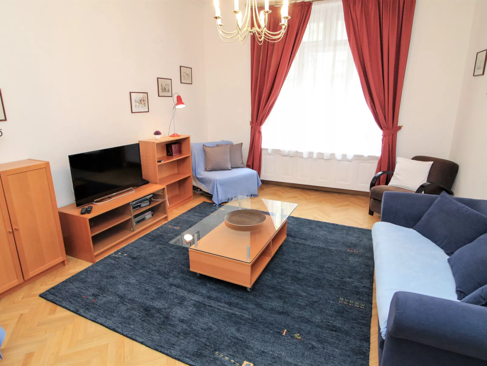 Manes Residence-Binnen