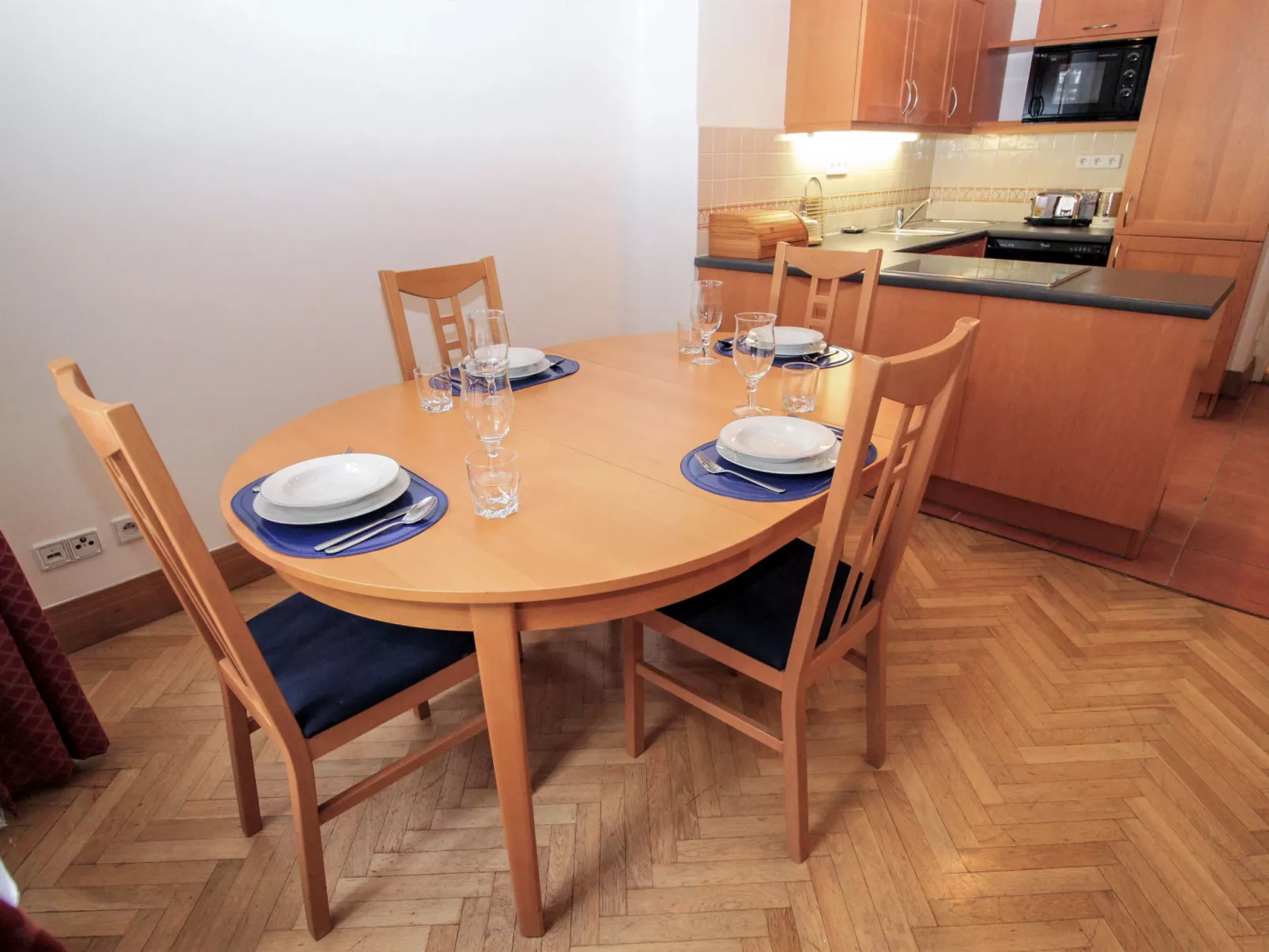 Manes Residence-Binnen