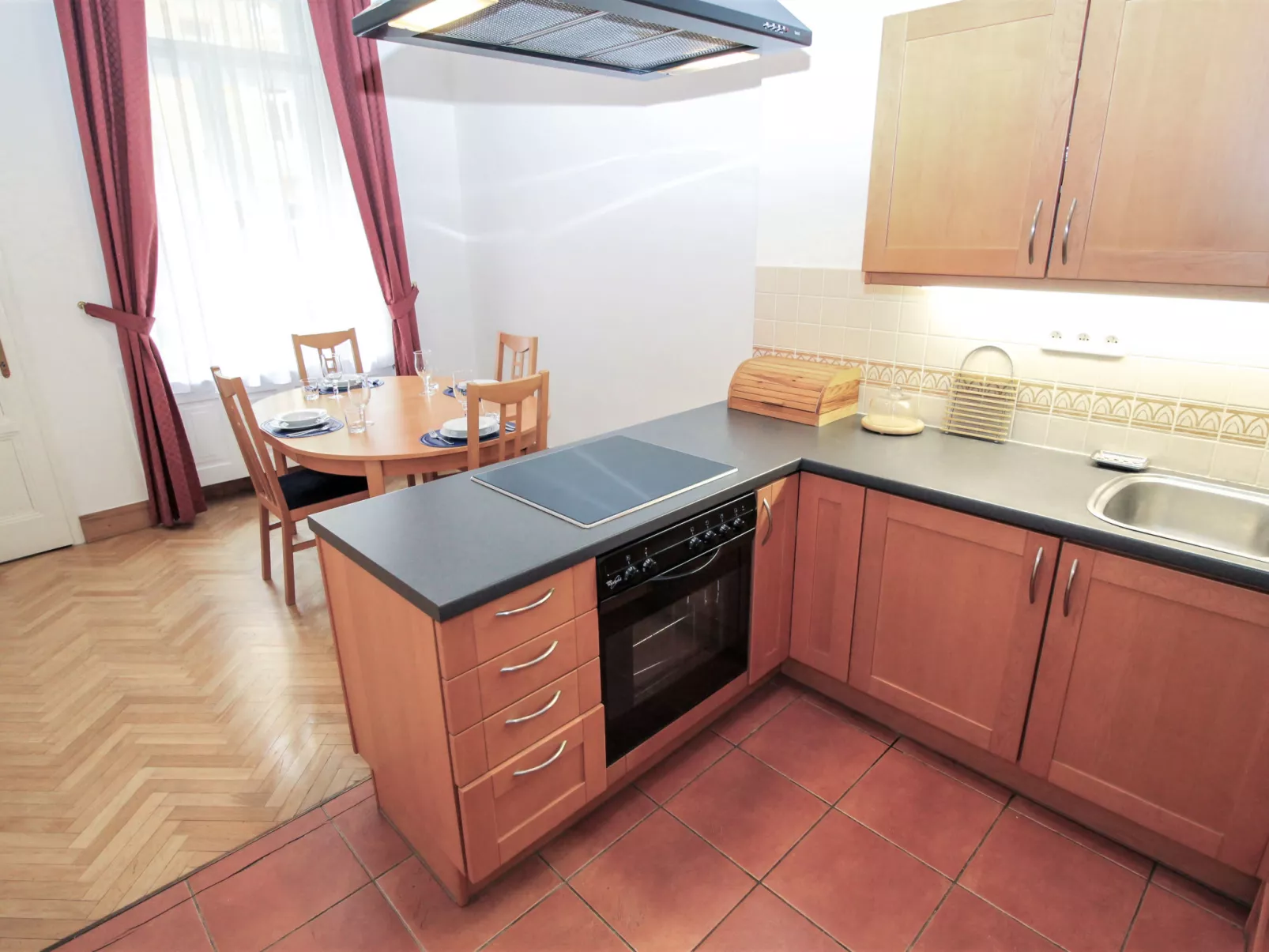 Manes Residence-Binnen