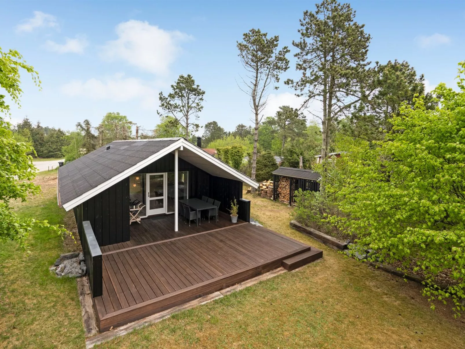 "Wigil" - all inclusive - 800m from the sea-Buiten