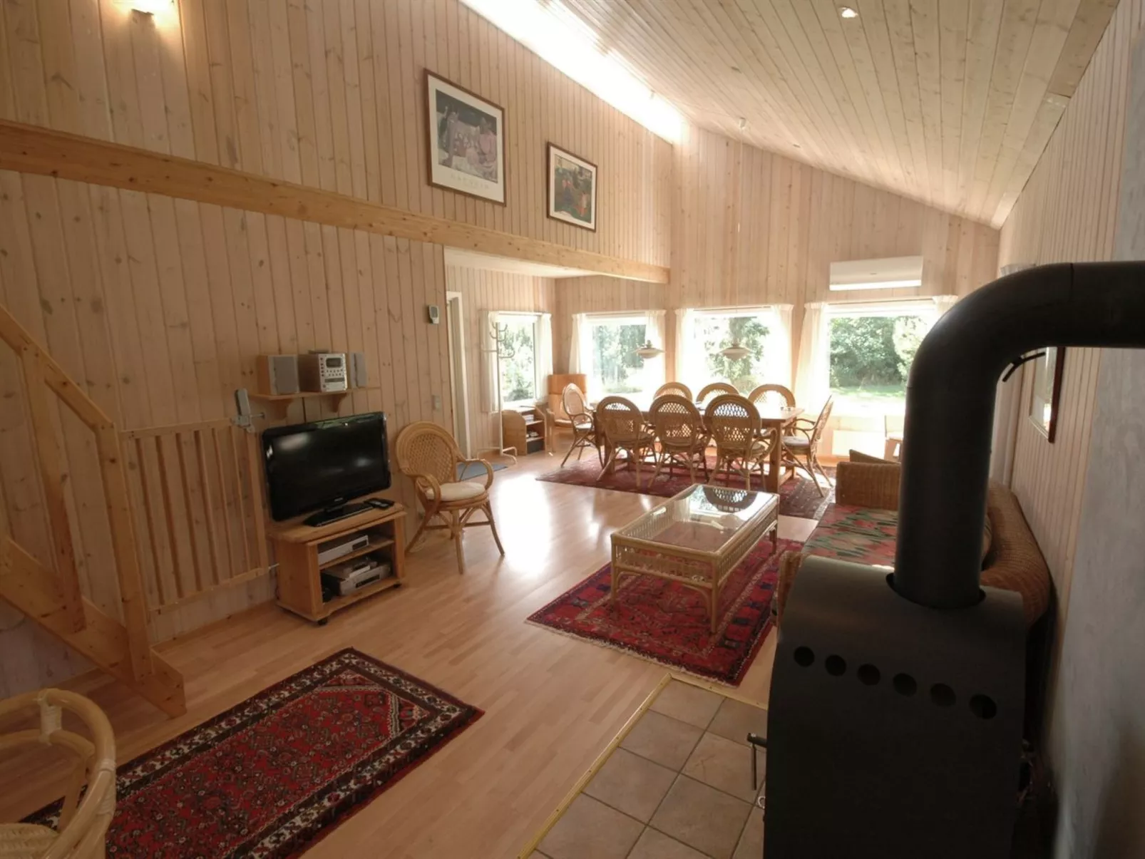 "Rustam" - 600m from the sea-Binnen