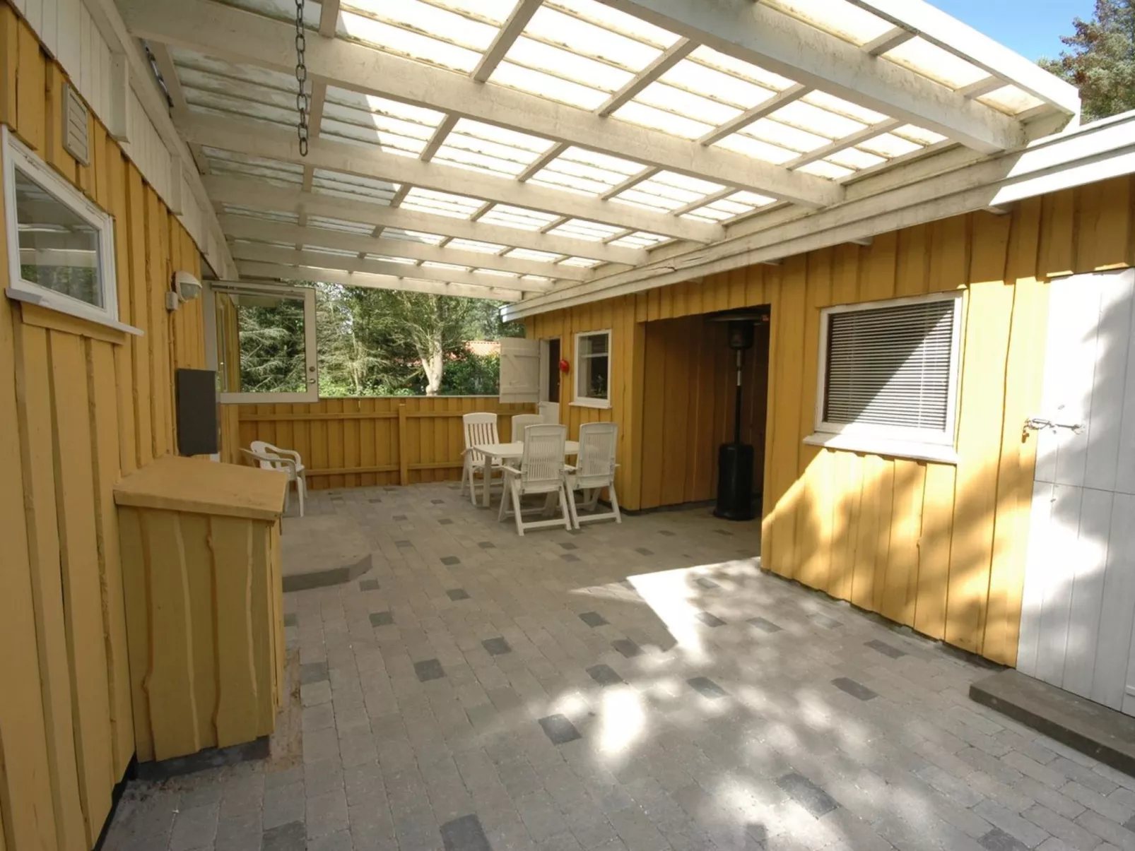 "Rustam" - 600m from the sea-Buiten
