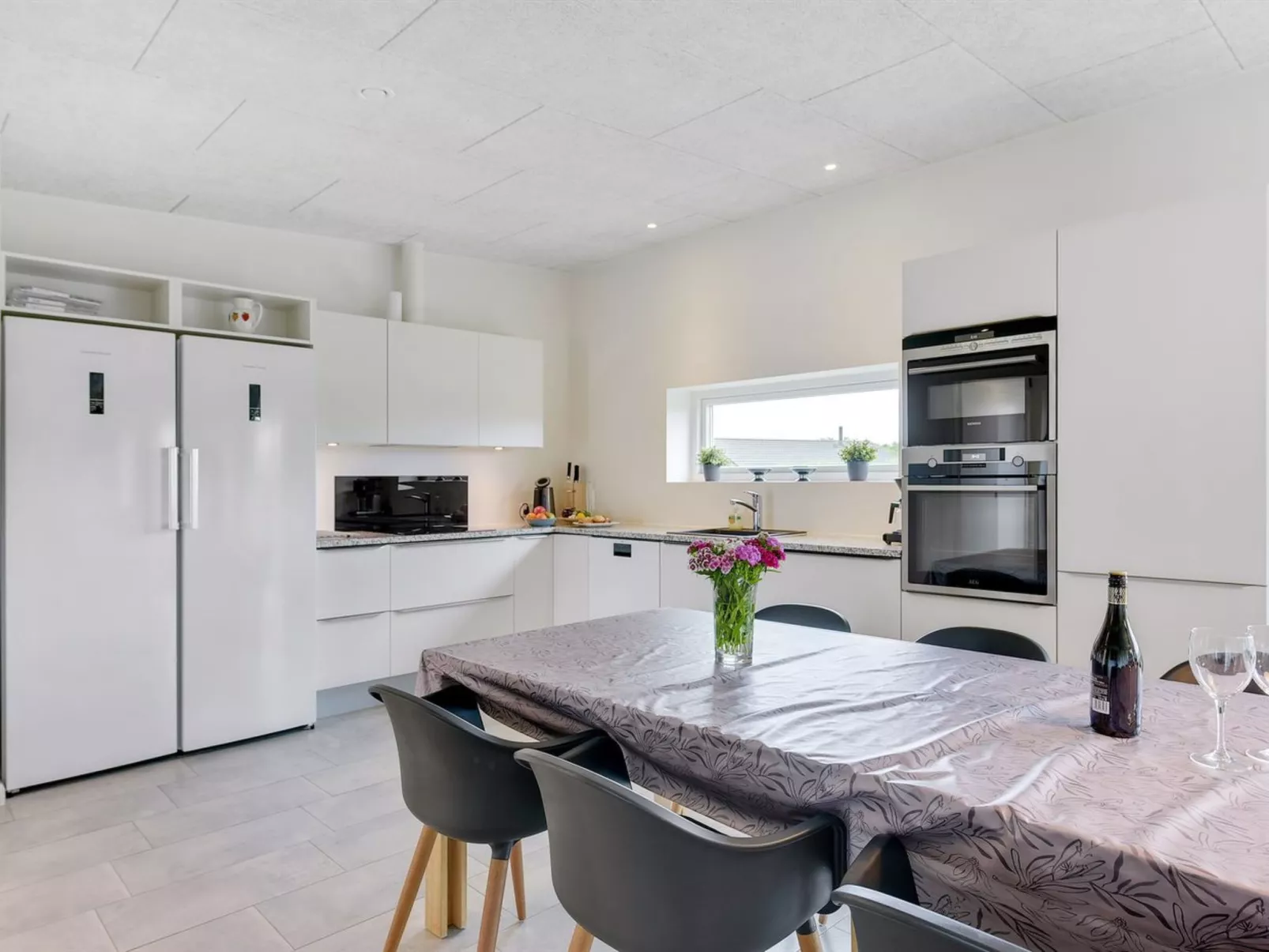 "Holmsten" - all inclusive - 1km from the sea-Binnen