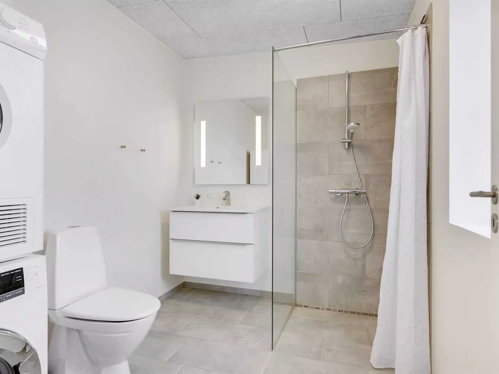 "Holmsten" - all inclusive - 1km from the sea-Binnen