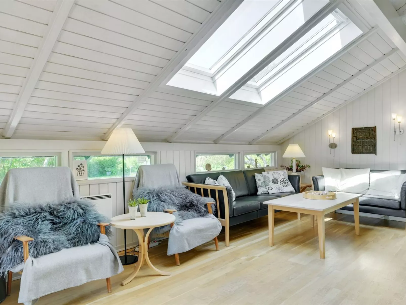 "Begitta" - 350m from the sea-Binnen