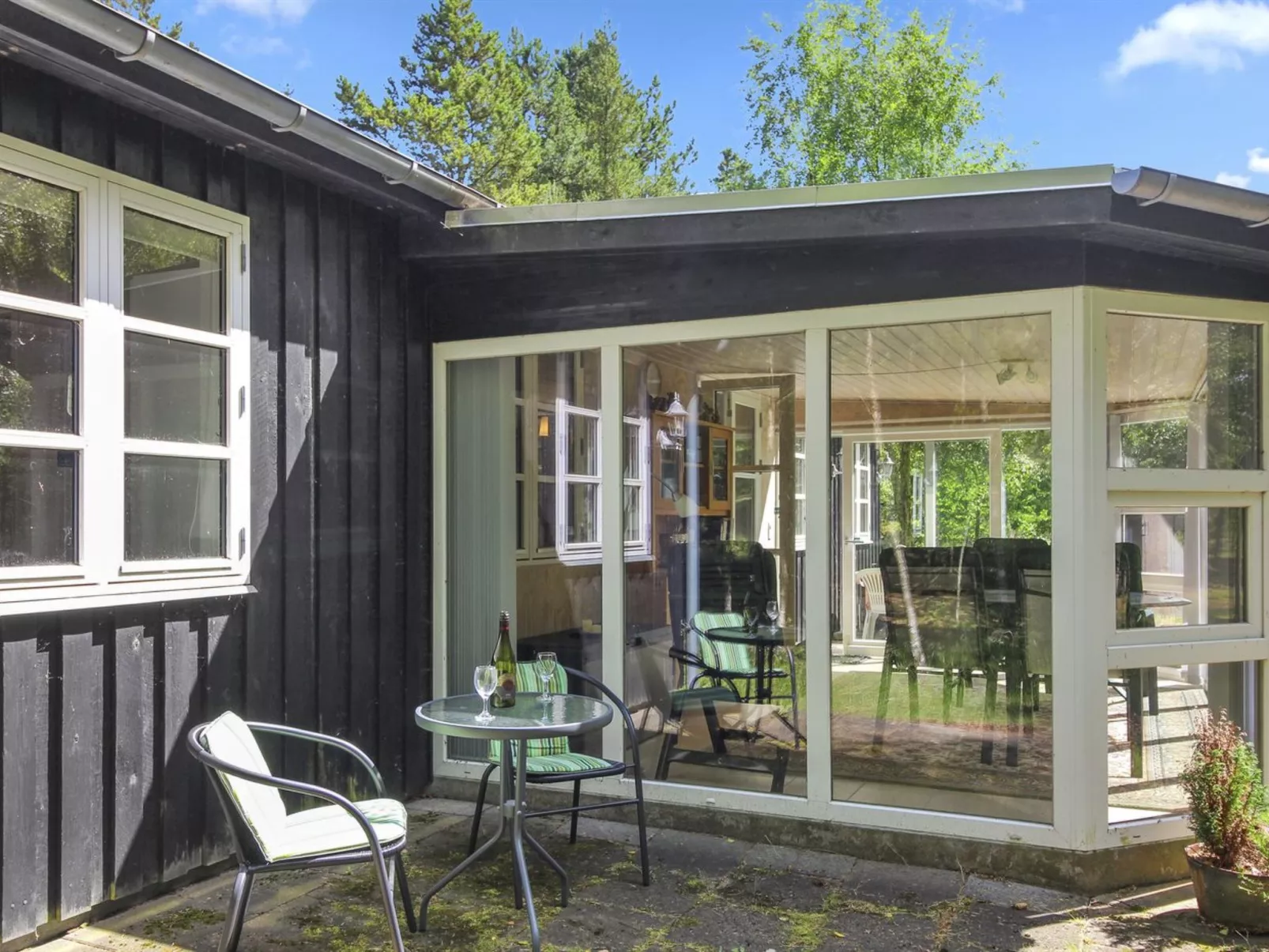 "Brodde" - all inclusive - 3km from the sea in NW Jutland-Buiten