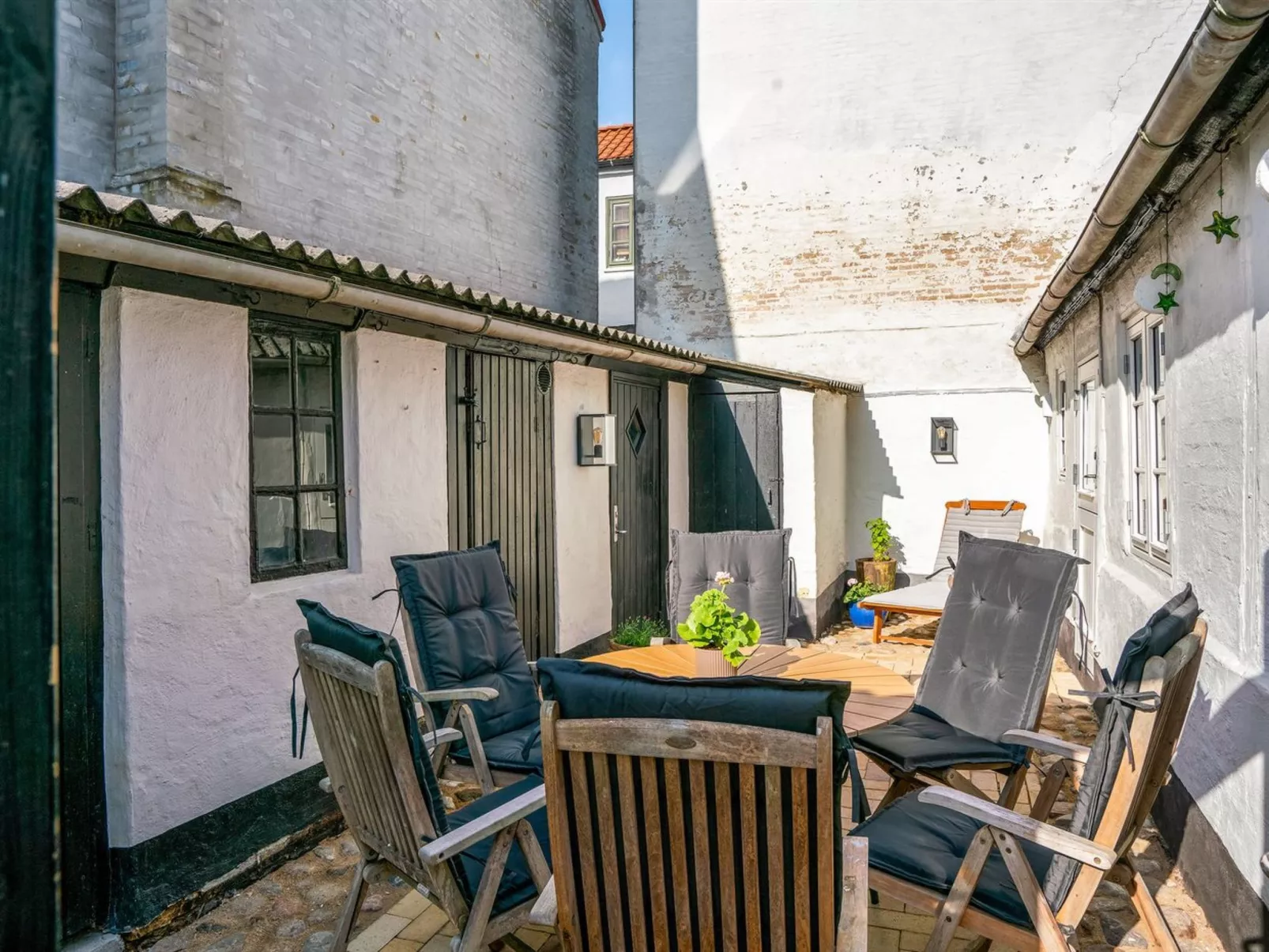 "Gaby" - 250m from the sea-Buiten