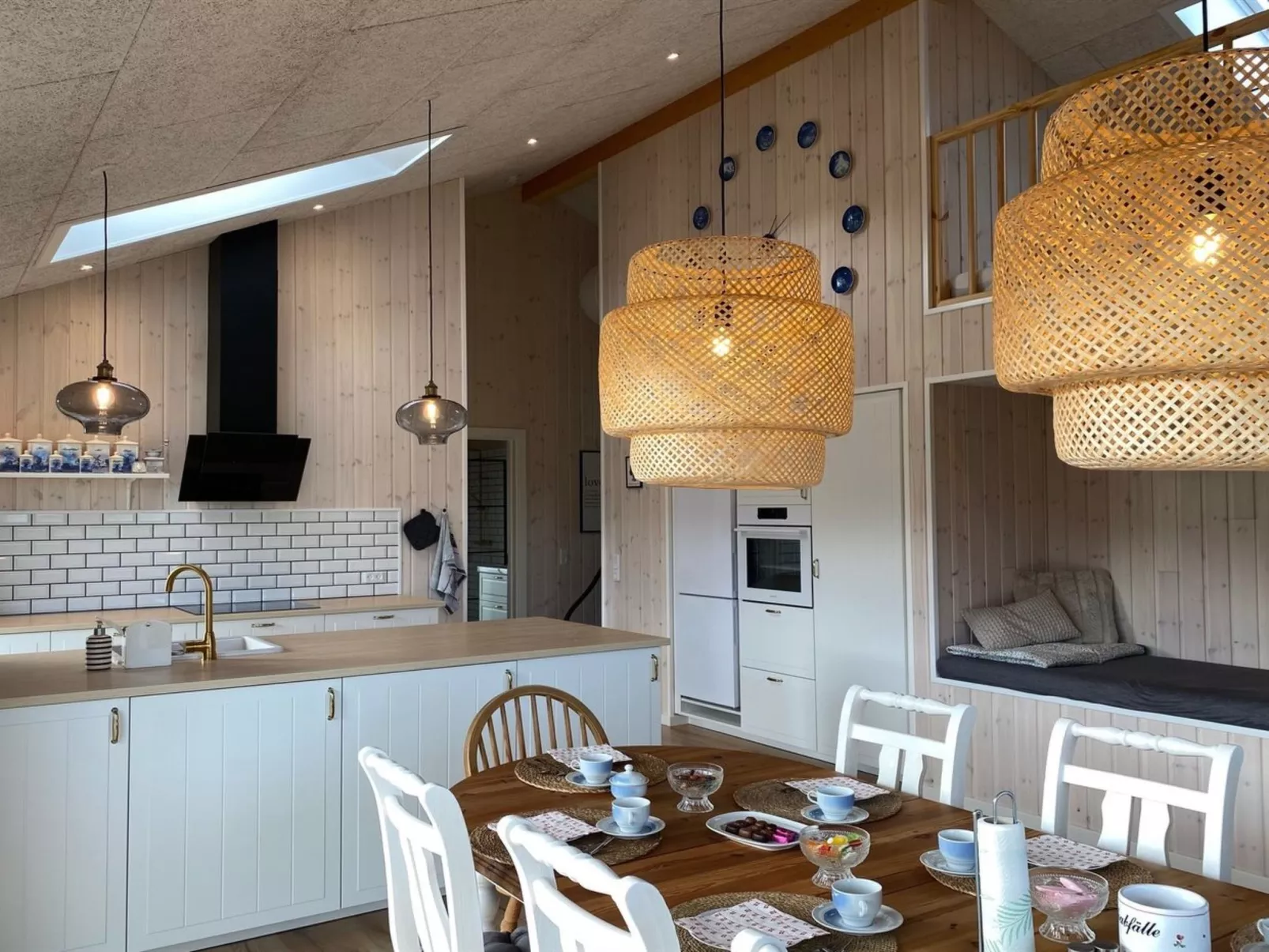 "Hasten" - 600m from the sea-Binnen