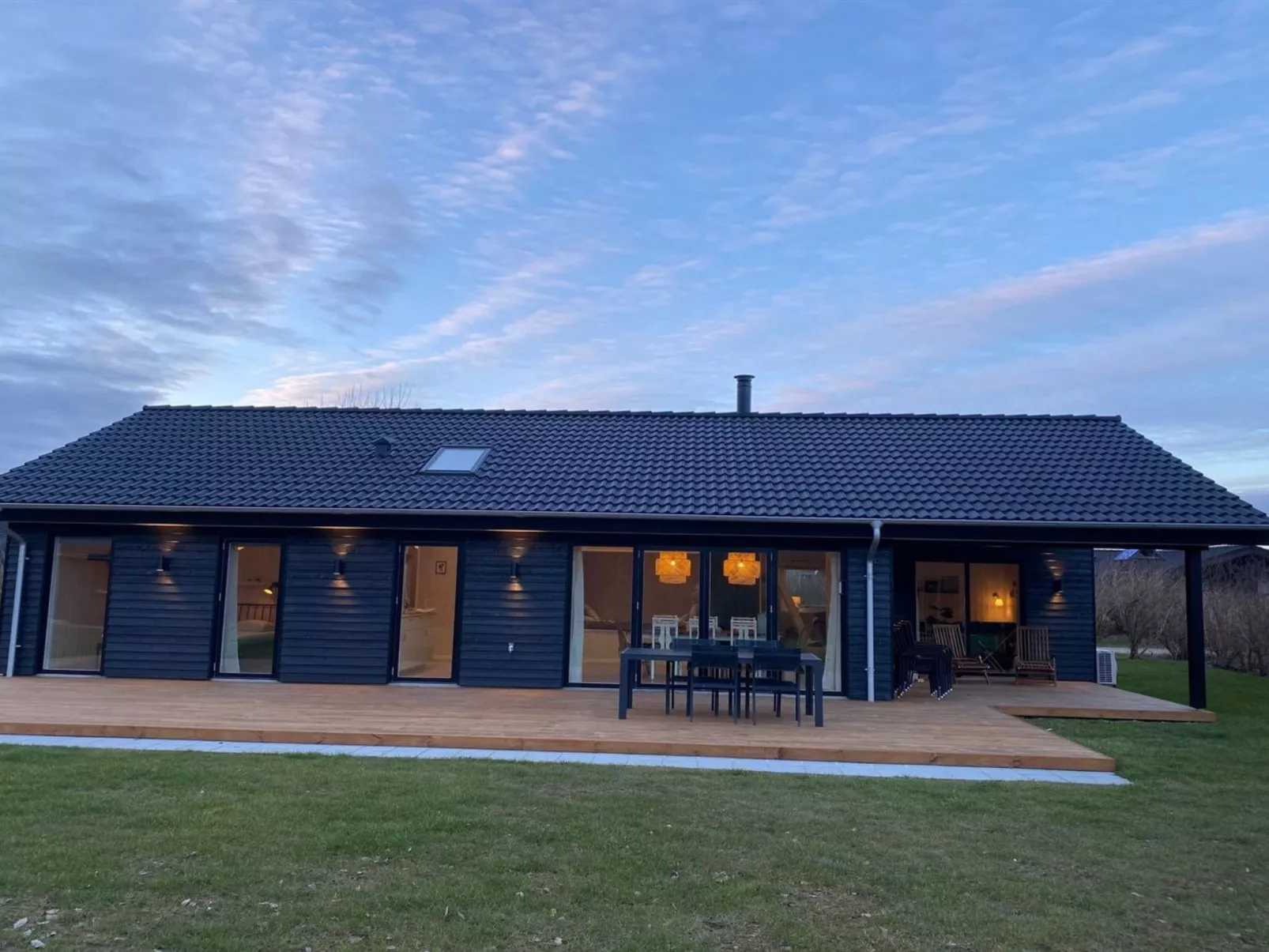 "Hasten" - 600m from the sea-Buiten