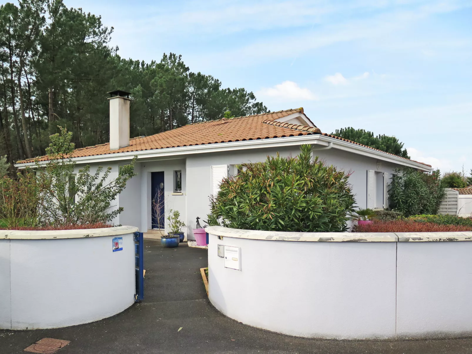La Clairière-Buiten
